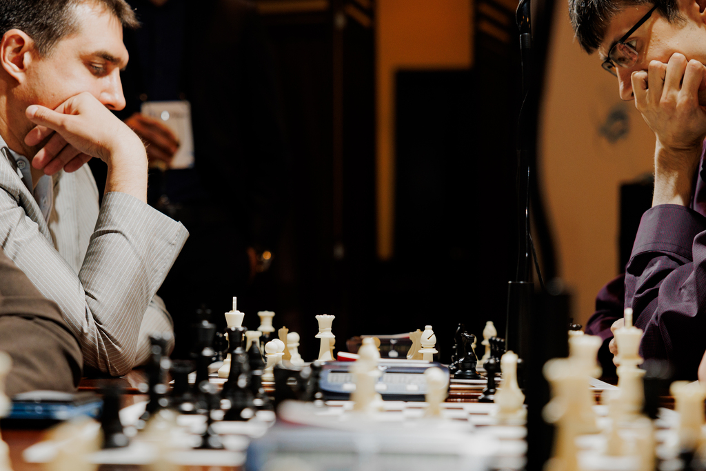 Шахматный блиц, технологии и деловое общение: компания Friflex провела FinChess 2026